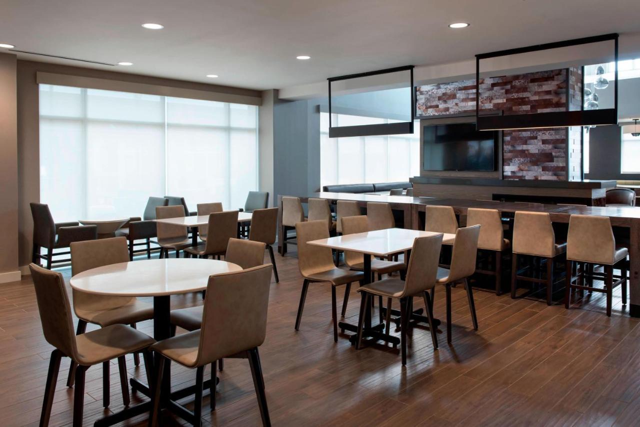 Residence Inn By Marriott Lancaster Rohrerstown Экстерьер фото